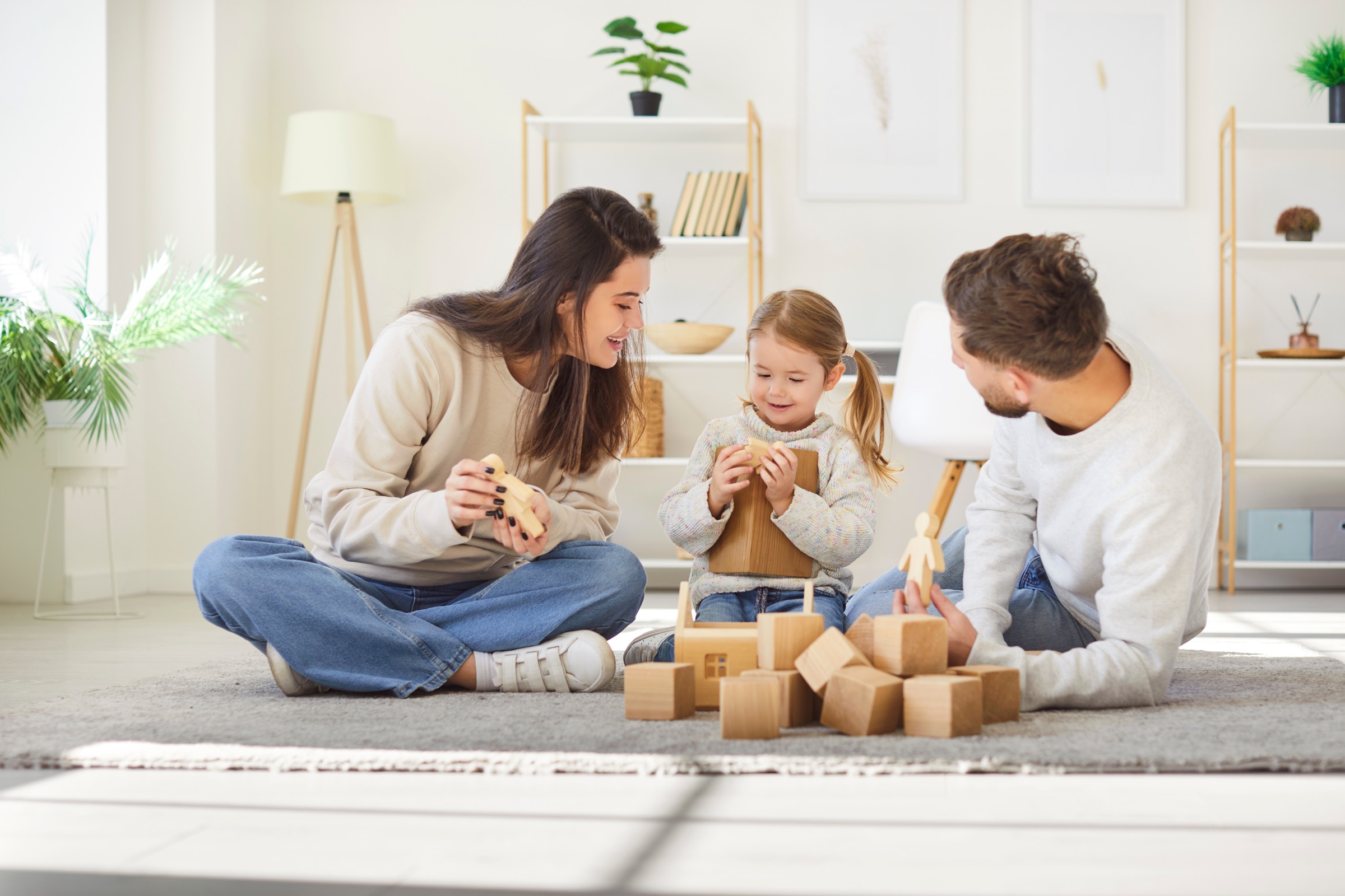 Famille dans un logement illustrant les profils pouvant bénéficier d’une Prime CEE